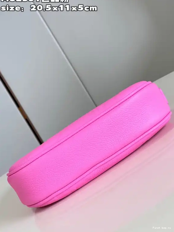 First bag ru Mini LOUIS VUITTON Moon 0517